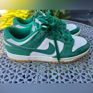 Nike Dunks Emerald and White Low-Top Sneakers
